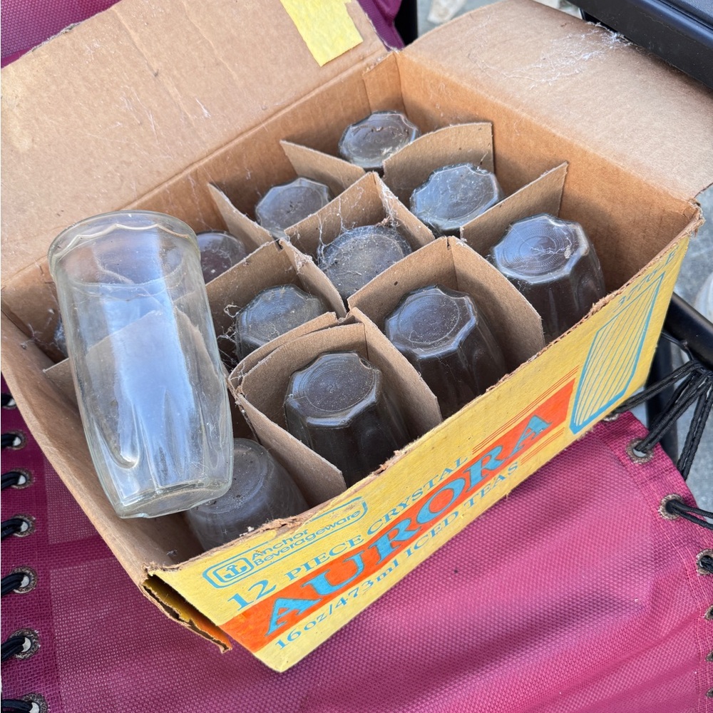 Aurora Crystal Glass Set